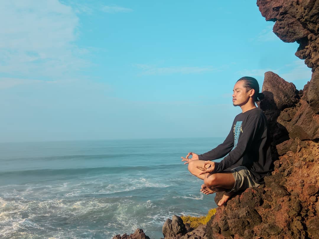 Daya Tarik Pantai Rancabuaya Daya Tarik Pantai Rancabuaya